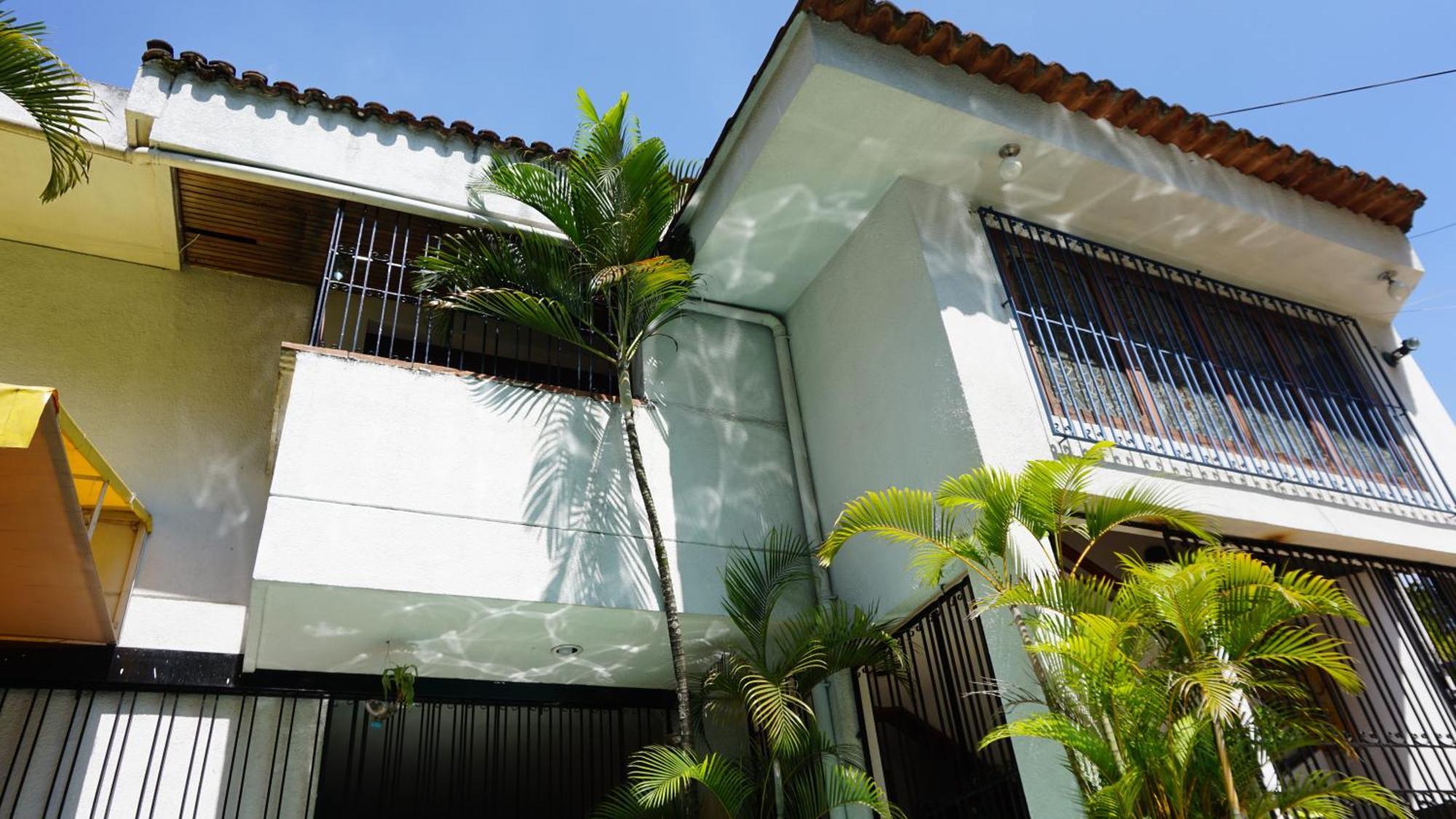 Casa Arq Hostal Cali Exterior foto